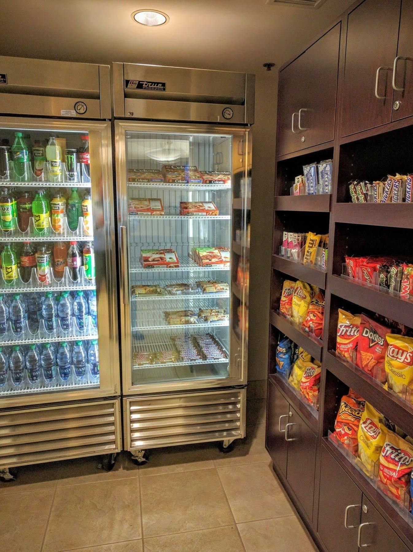 Holiday Inn Express & Suites Merced - Yosemite Natl Pk Area By Ihg Luaran gambar